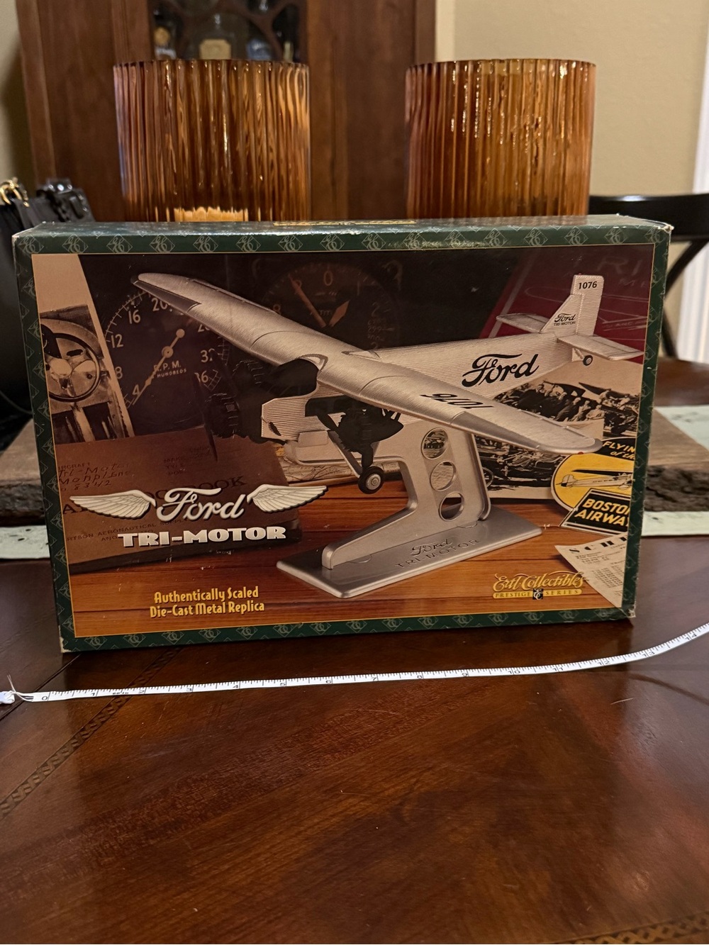 Ford Ertl Tri-Motor Model – Silver and Green Box Artwork